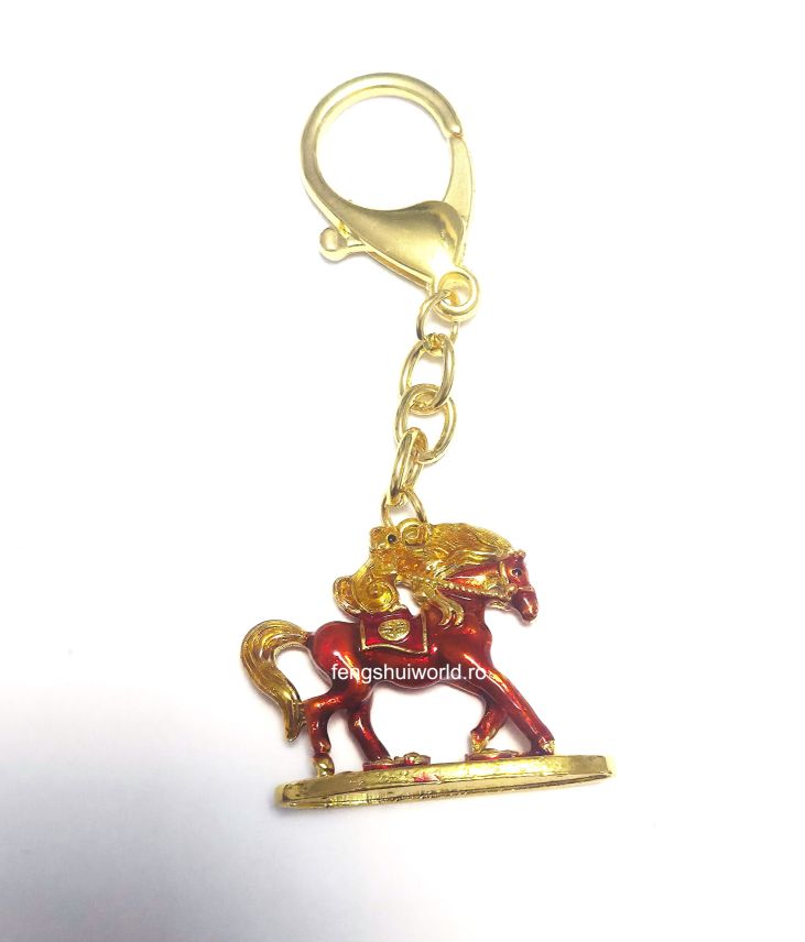 AMULETA MUSCA PE MAIMUTĂ PE CAL